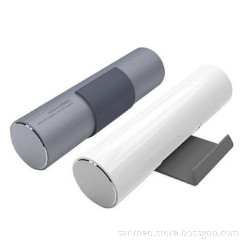 New 18650 Power Bank with 2,600mAh, Delicate and Handy, Combined with Holder Design